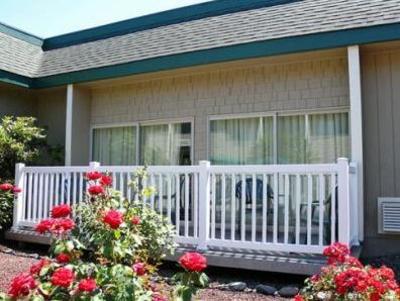 фото отеля Windmill Inn Of Roseburg