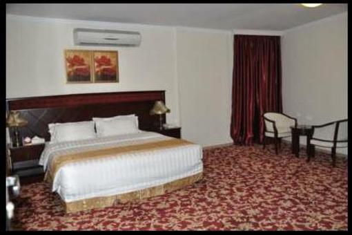 фото отеля Manafe Al-Thahabyia Hotel