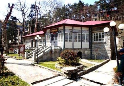 фото отеля Lushan Yunzhong Hotel