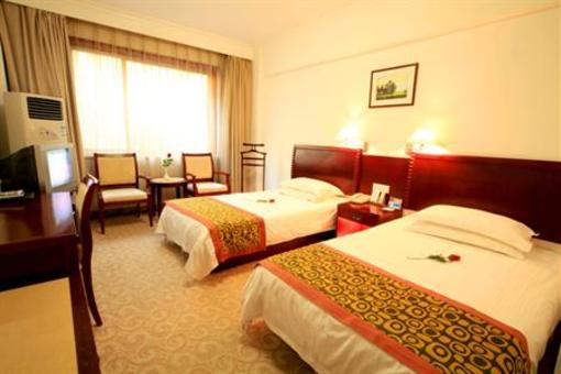 фото отеля Lushan Yunzhong Hotel