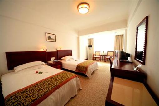 фото отеля Lushan Yunzhong Hotel