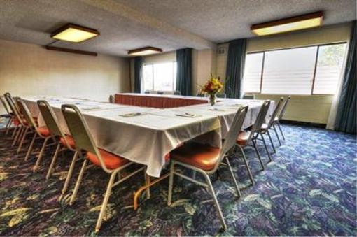 фото отеля Shilo Inn Boise Riverside
