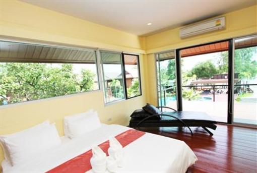 фото отеля The Grace Amphawa Hotel