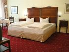 фото отеля Hotel Goldener Hirsch Rothenburg ob der Tauber