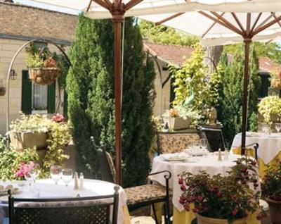 фото отеля Relais D'Aumale Hotel Orry-la-Ville