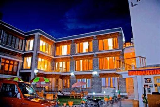 фото отеля Hotel Antelope Leh