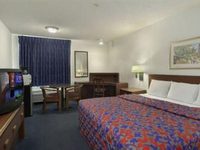 Red Roof Inns & Suites Savannah Airport Pooler