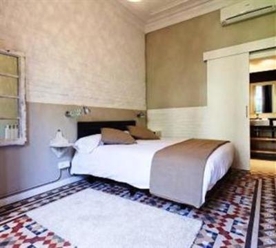 фото отеля Apartamentos Modernista