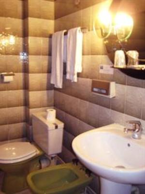 фото отеля Cecil Hotel Aix-Les-Bains