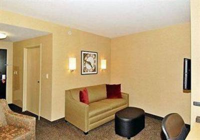 фото отеля Cambria Suites Ft. Lauderdale, Airport South & Cruise Port