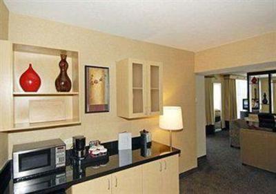 фото отеля Cambria Suites Ft. Lauderdale, Airport South & Cruise Port
