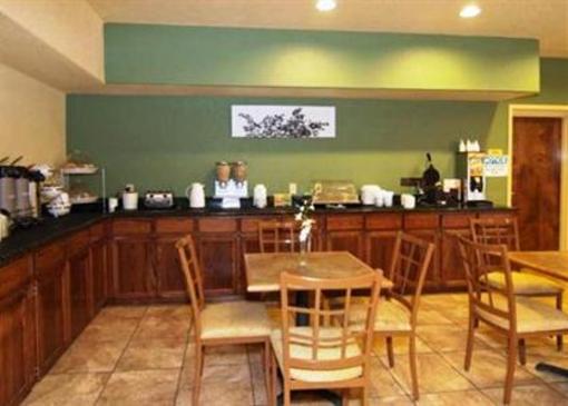 фото отеля Sleep Inn & Suites Gonzales (Texas)