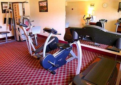 фото отеля Quality Inn Lawrence