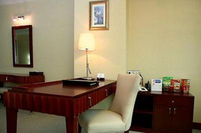 фото отеля Dalian Harbour View Hotel