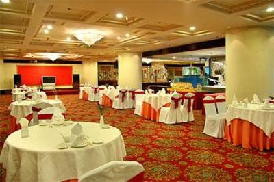 фото отеля Dalian Harbour View Hotel
