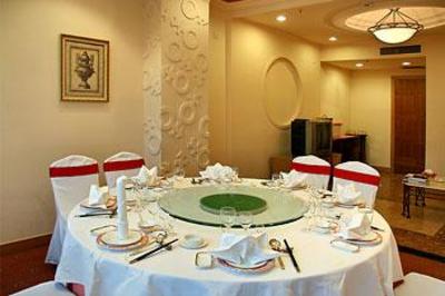 фото отеля Dalian Harbour View Hotel