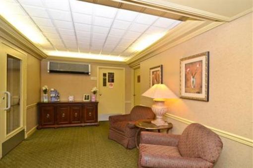 фото отеля Best Western Plaza Inn Breezewood