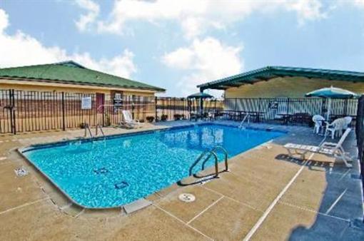 фото отеля Super 8 Siloam Springs