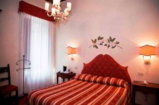 фото отеля Villa Poggiano Montepulciano