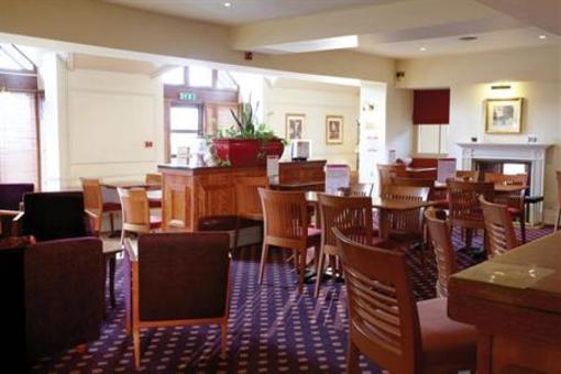 фото отеля BEST WESTERN The Gables Hotel