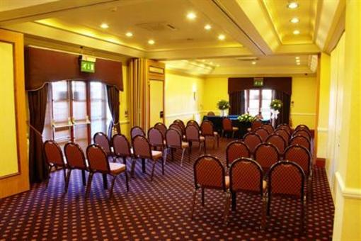 фото отеля BEST WESTERN The Gables Hotel