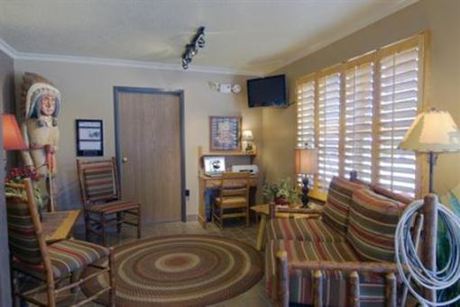 фото отеля Americas Best Value Inn Covered Wagon