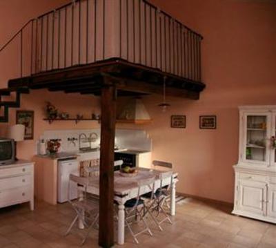 фото отеля Tenuta Saracone Apartments Montalto di Castro