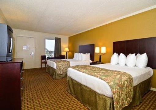 фото отеля Quality Inn Manchester