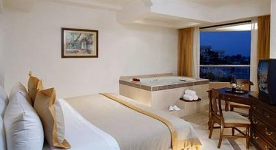 фото отеля Aventura Cove Palace