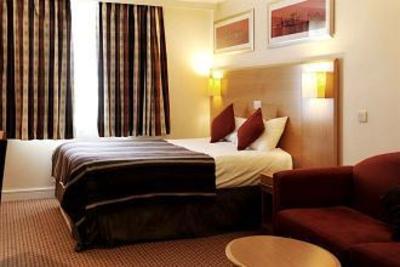 фото отеля Village Hotel Hull