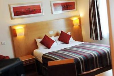 фото отеля Village Hotel Hull