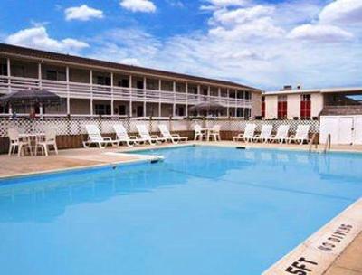 фото отеля Days Inn & Suites Mariner