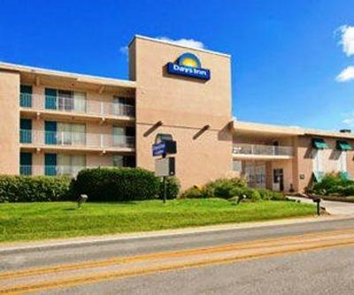 фото отеля Days Inn & Suites Mariner