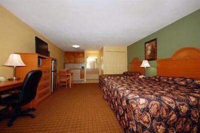 фото отеля Coach Light Inn