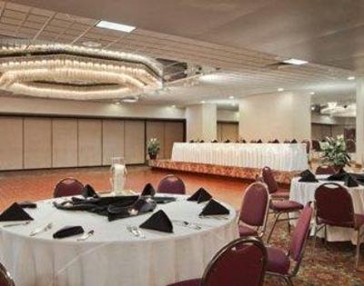 фото отеля Ramada Charleston Downtown