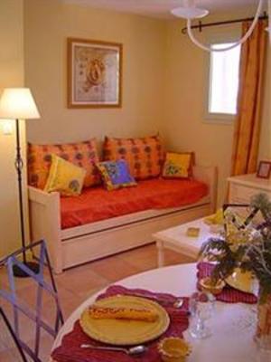фото отеля Residhotel Le Domaine de La Pinede Le Lavandou