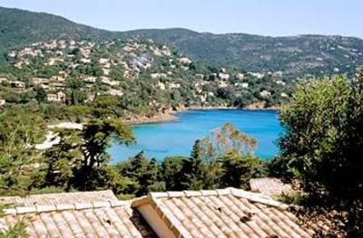 фото отеля Residhotel Le Domaine de La Pinede Le Lavandou