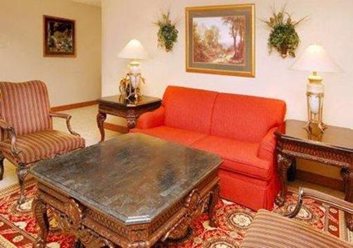 фото отеля Comfort Suites Johnson City (Tennessee)