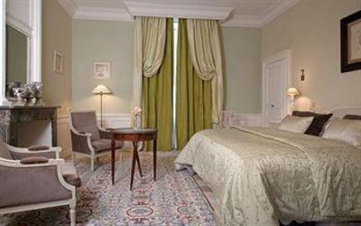 фото отеля Hotel Manoir de Restigne