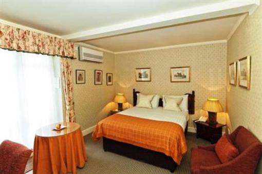 фото отеля Menzies Flitwick Manor