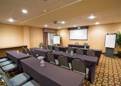 фото отеля Hampton Inn Newnan