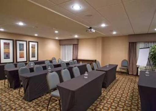 фото отеля Hampton Inn Newnan