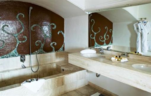 фото отеля Hotel Restaurant Les Roches