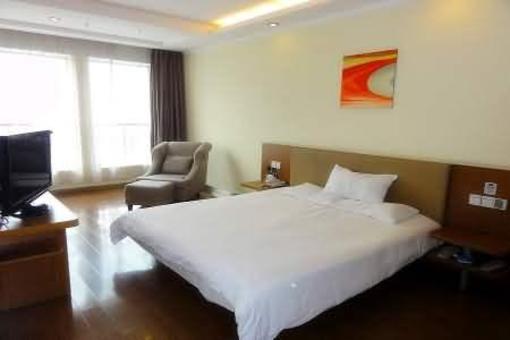 фото отеля Hanting Express Nanchang Honggutan Xinshifu