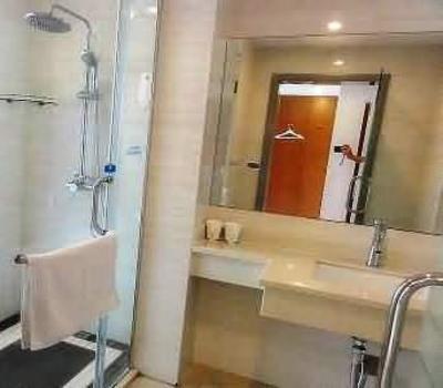 фото отеля Hanting Express Nanchang Honggutan Xinshifu