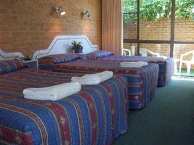фото отеля Port O'Call Motel