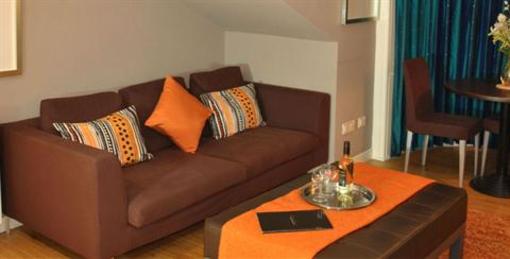 фото отеля Dreamhouse Apartments Glasgow Woodside