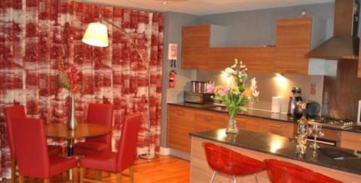 фото отеля Dreamhouse Apartments Glasgow Woodside