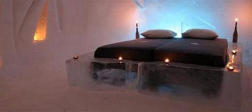 фото отеля Snow Village Canada