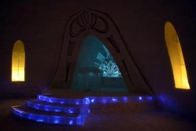фото отеля Snow Village Canada
